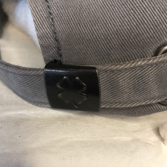 LUCKY BRAND gray cotton adjustable baseball hat. Buckle closure. - Picture 6 of 10